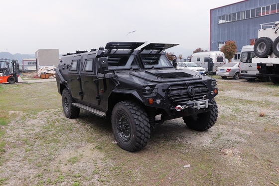 Bulletproof Car Body Custom Off Road Military Vehicle 6 Man Assault Vehicle 4x4