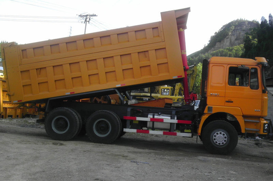 Mining Engineering 40Ton Heavy Dump Truck F3000 Shacman 6x4 Diesel Power 10MT Max Gradeability 30%