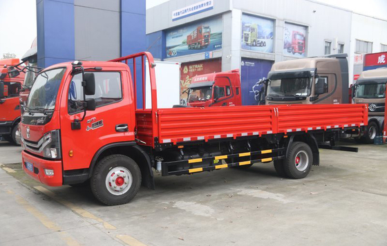 Chinese GVW 18T Column Plate Light Cargo Truck YUCHAI Engine 140KW Engine Power