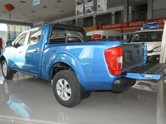China DONGFENG 4WD Pickup 1.7m Cargo Tank Light Freight Truck Double Cab 5 Seats